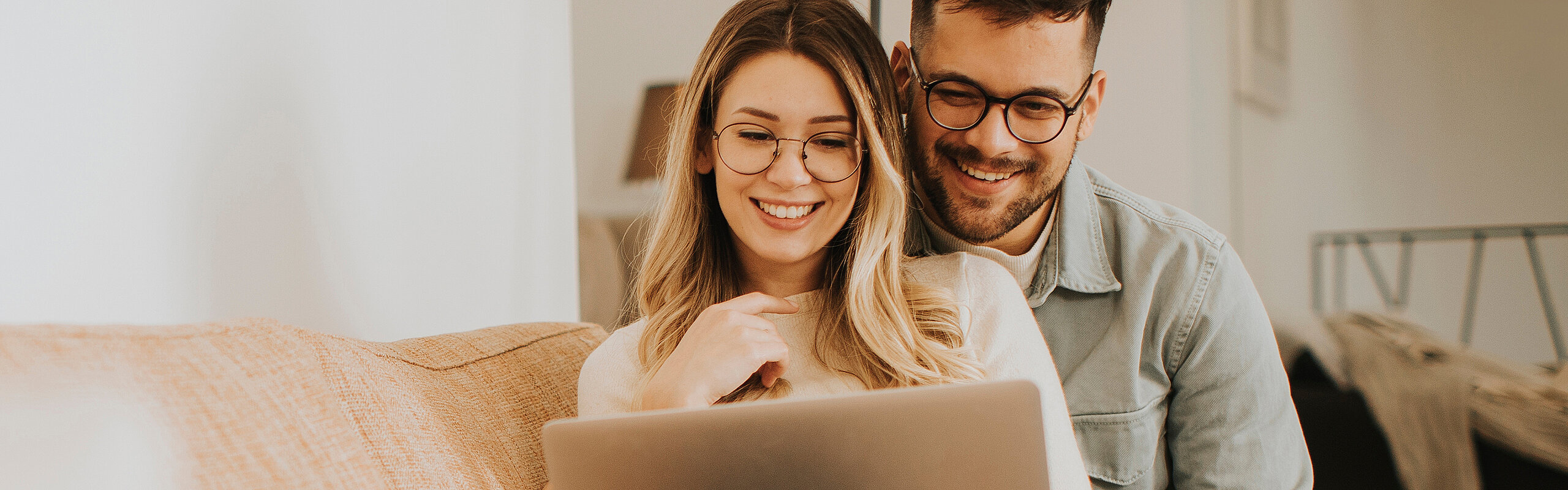 Teledata-home-hero-6