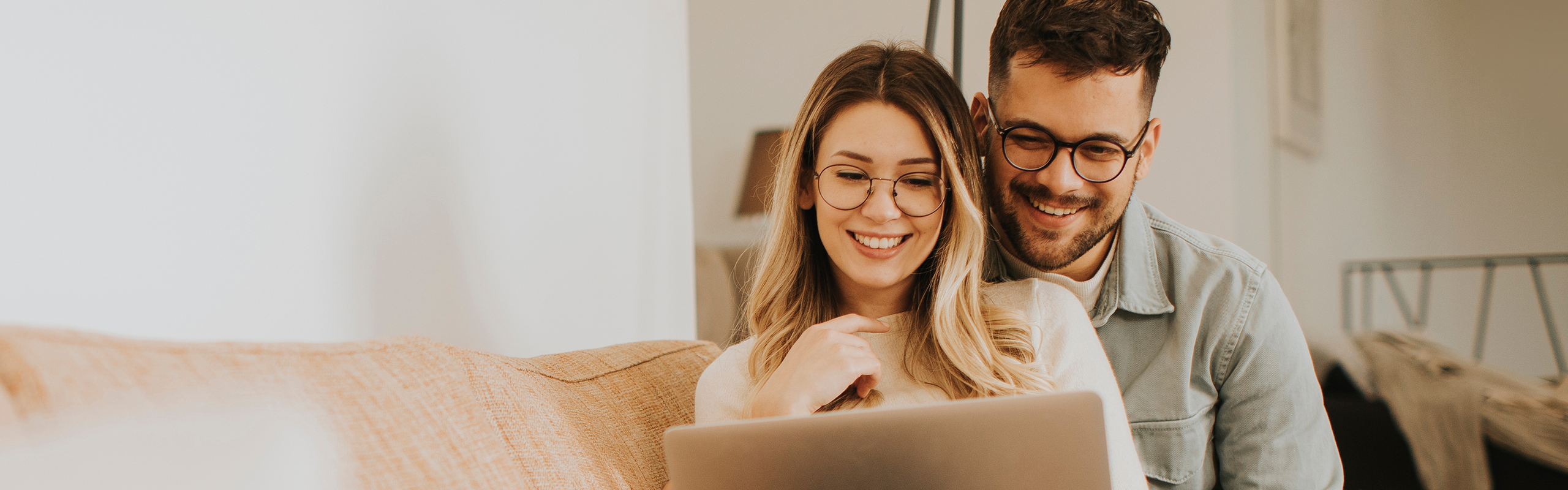 Teledata-gk-wowi-ftth-hero-3